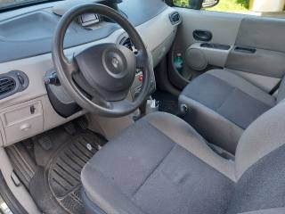 RENAULT Modus usata, con Alzacristalli elettrici