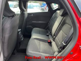 RENAULT Captur usata, con Autoradio