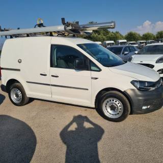 VOLKSWAGEN Caddy usata, con ESP