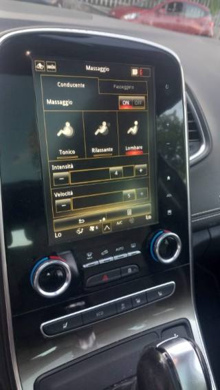 RENAULT Scenic usata, con Sistema di navigazione