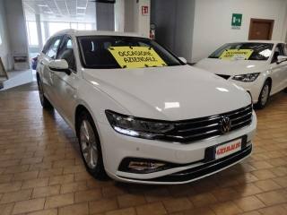 VOLKSWAGEN Passat VAR. 2.0 TDI SCR EVO DSG Business