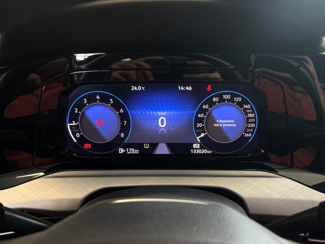 VOLKSWAGEN Golf usata, con Controllo trazione