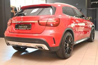 MERCEDES-BENZ GLA 200 usata 3