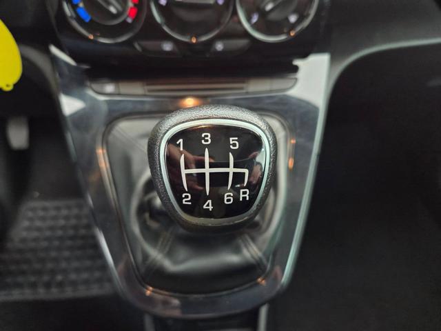 LANCIA Ypsilon usata, con USB