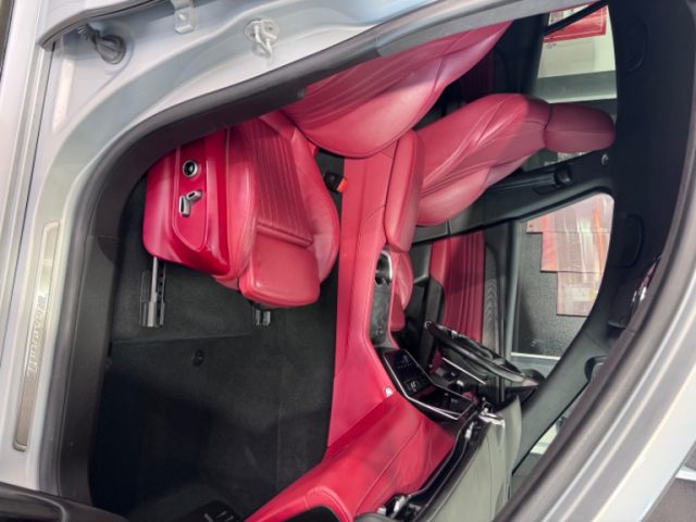 MASERATI Grecale usata, con Specchietti laterali elettrici