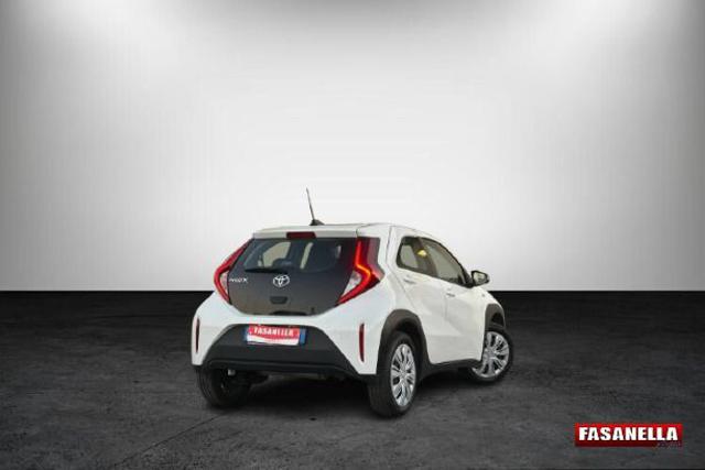 TOYOTA Aygo X usata, con Climatizzatore