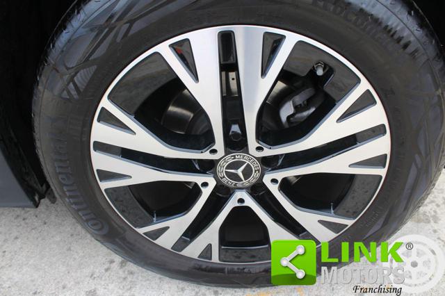 MERCEDES-BENZ GLA 200 usata, con Controllo automatico clima
