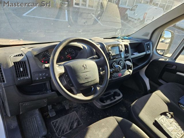 PEUGEOT Boxer usata, con Fendinebbia