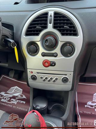 RENAULT Modus usata, con Divisori per bagagliaio