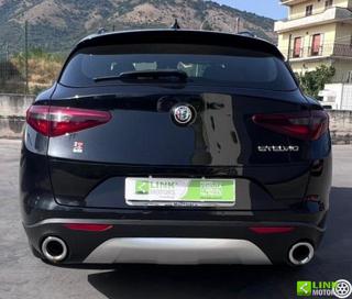 ALFA ROMEO Stelvio usata, con Alzacristalli elettrici