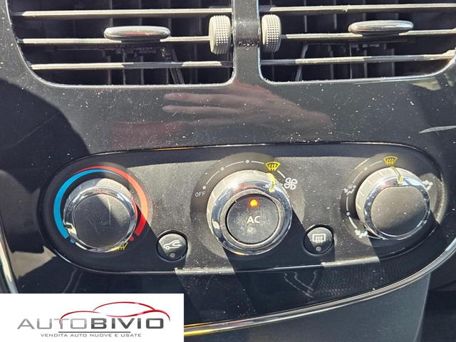 RENAULT Clio usata, con Monitoraggio pressione pneumatici