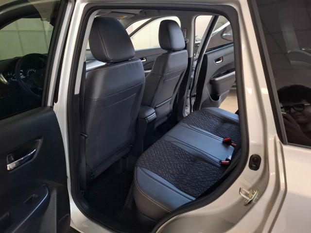 SUZUKI Vitara usata, con Controllo automatico clima