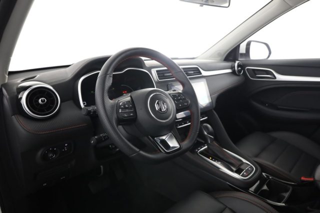 MG ZS usata 9