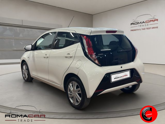 TOYOTA Aygo usata, con Chiusura centralizzata