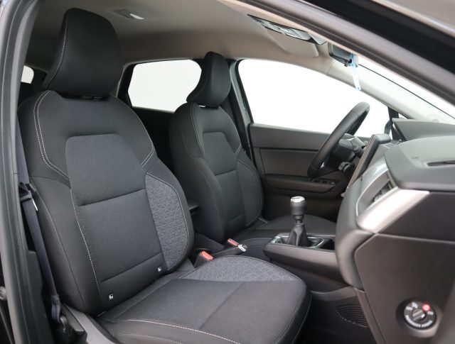 RENAULT Captur usata, con Volante in pelle