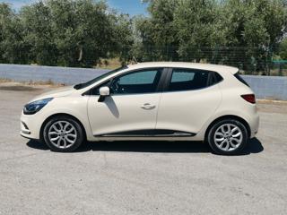 RENAULT Clio usata, con Autoradio