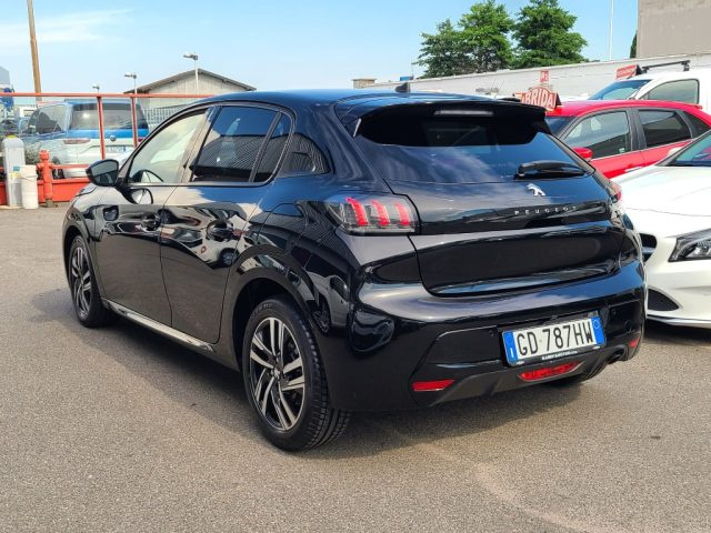 PEUGEOT 208 usata, con Volante in pelle