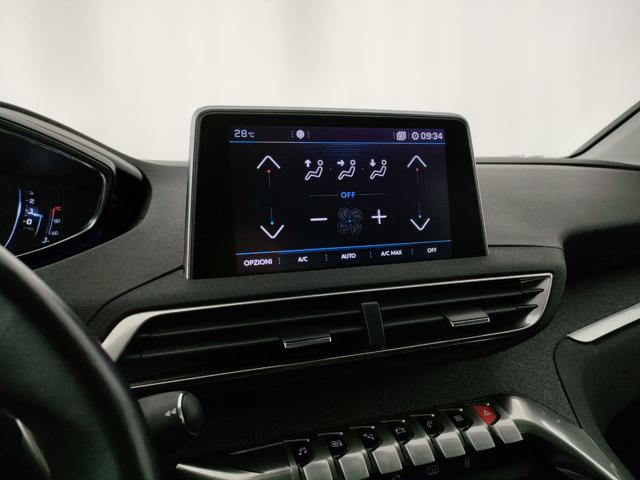 PEUGEOT 5008 usata, con Cruise Control