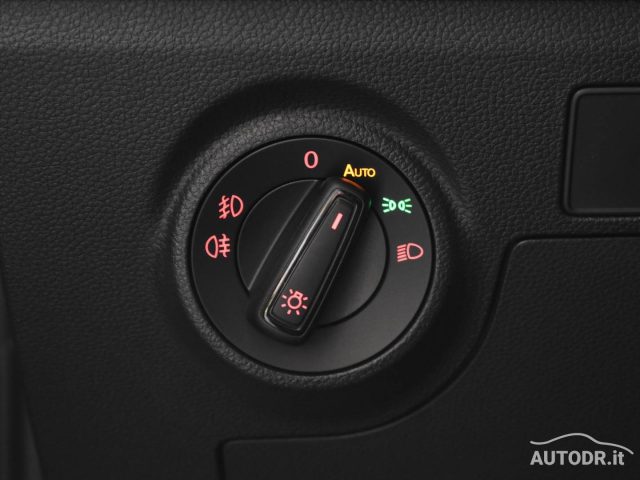 SEAT Arona usata, con Bracciolo
