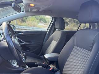 OPEL Astra usata, con Fendinebbia