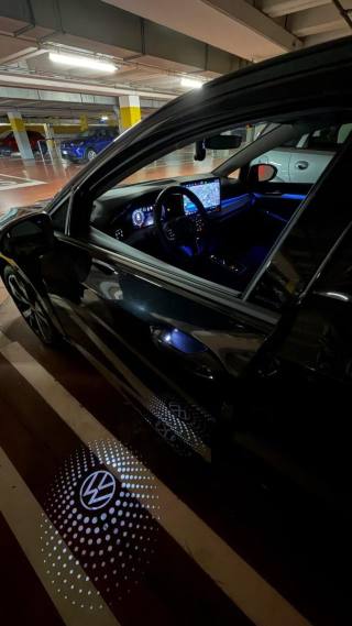 VOLKSWAGEN Golf usata, con Bracciolo