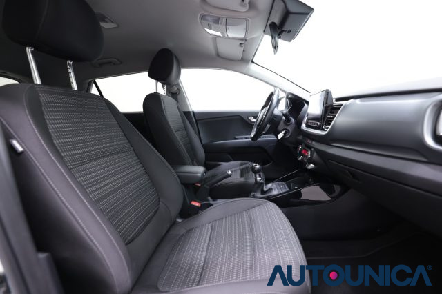 KIA Stonic usata 43