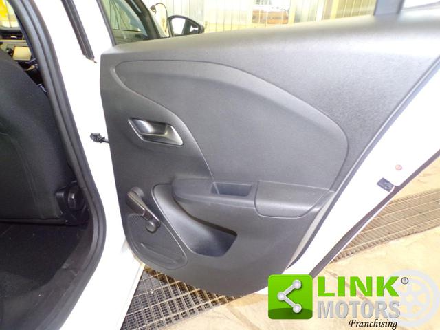 OPEL Corsa usata, con Sound system