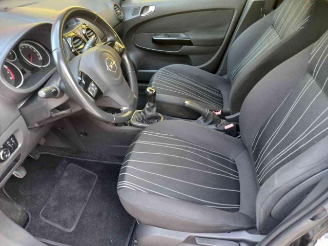 OPEL Corsa usata, con Specchietti laterali elettrici
