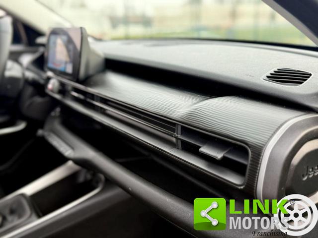 JEEP Avenger usata, con Fari LED