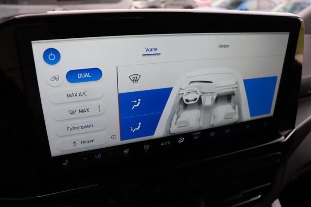 FORD Tourneo Custom usata, con Controllo vocale