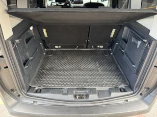 FORD Tourneo Courier usata, con Fendinebbia