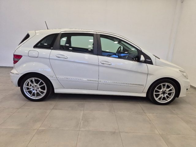 MERCEDES-BENZ B 160 usata, con Autoradio