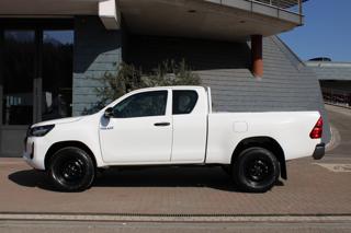 TOYOTA Hilux 2.4D-4D 4WD Extra Cab Comfort 