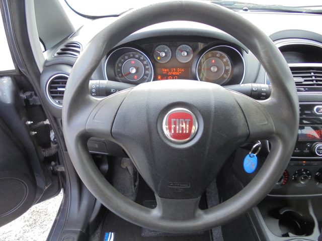 FIAT Punto usata 32