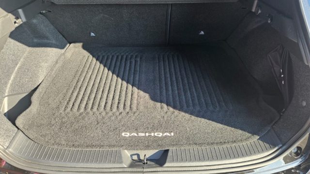 NISSAN Qashqai usata, con Cruise Control