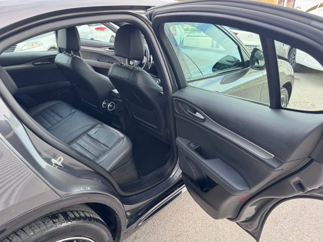 ALFA ROMEO Stelvio usata, con Servosterzo