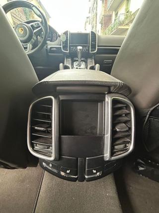 PORSCHE Cayenne usata, con Bracciolo