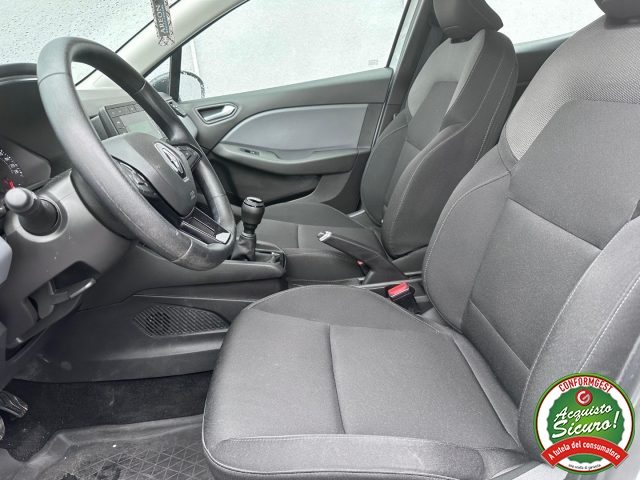 RENAULT Clio usata, con Autoradio