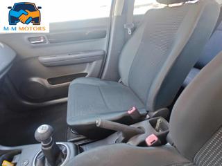 SUZUKI Swift usata, con Sedile posteriore sdoppiato