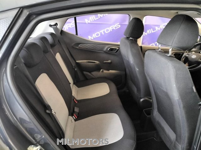 HYUNDAI i10 usata, con ESP