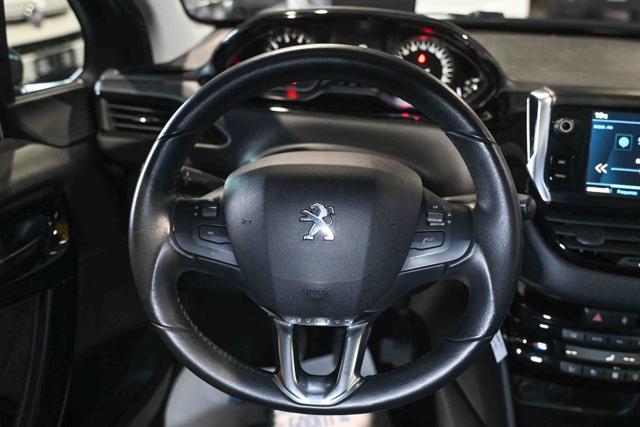 PEUGEOT 208 usata, con Sedili riscaldati