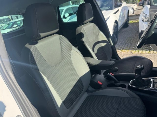 OPEL Crossland X usata, con Volante in pelle