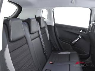 PEUGEOT 2008 usata 10