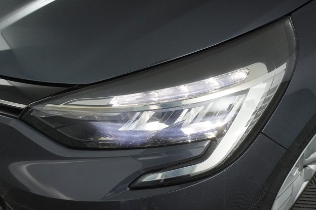 RENAULT Clio usata 15