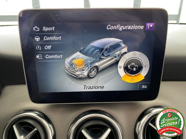 MERCEDES-BENZ GLA 200 usata, con Fendinebbia
