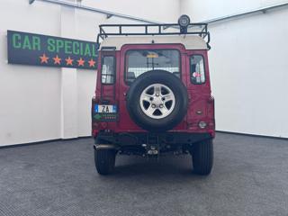 LAND ROVER Defender usata 4
