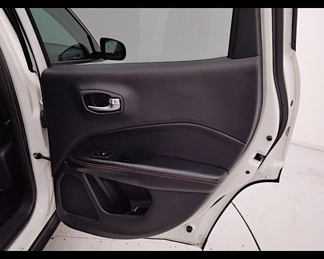 JEEP Compass usata, con Luci diurne