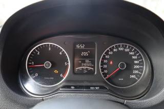 VOLKSWAGEN Polo usata, con Autoradio