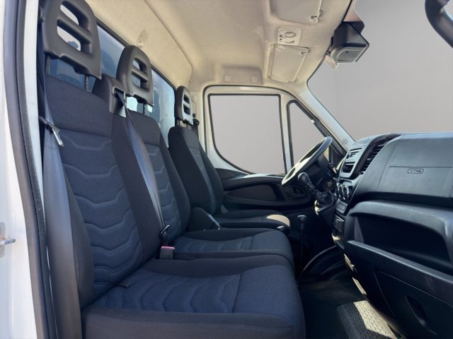 IVECO Daily usata 7