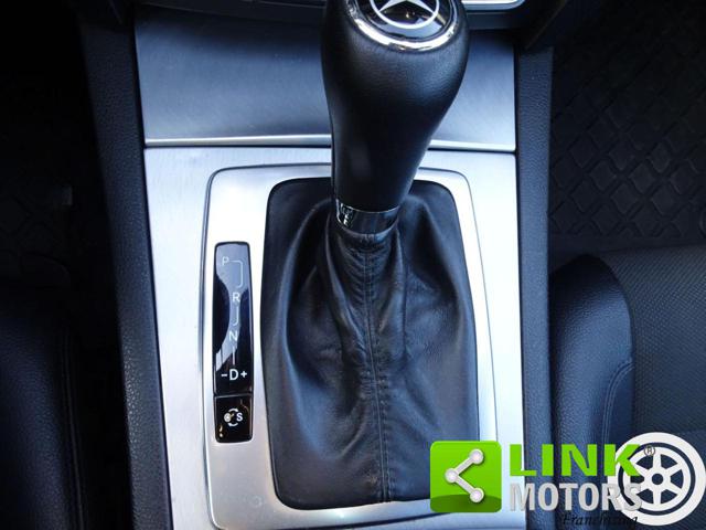 MERCEDES-BENZ E 220 usata, con Autoradio digitale